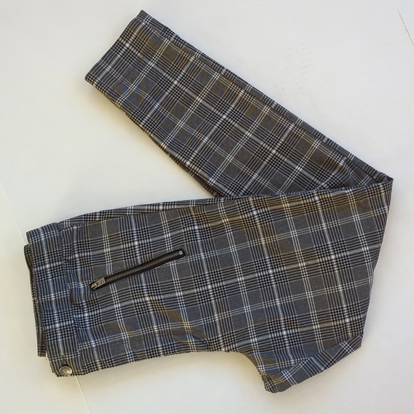 Hollister Plaid Ultra High Rise Viscose Blend Pants LARGE Black Gray White - Picture 2 of 16